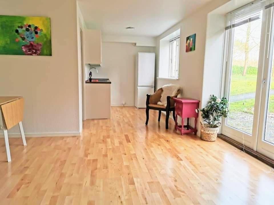 5 Minute Walk To Lego House-70M2 Apartment With Garden-Unit C Billund Extérieur photo